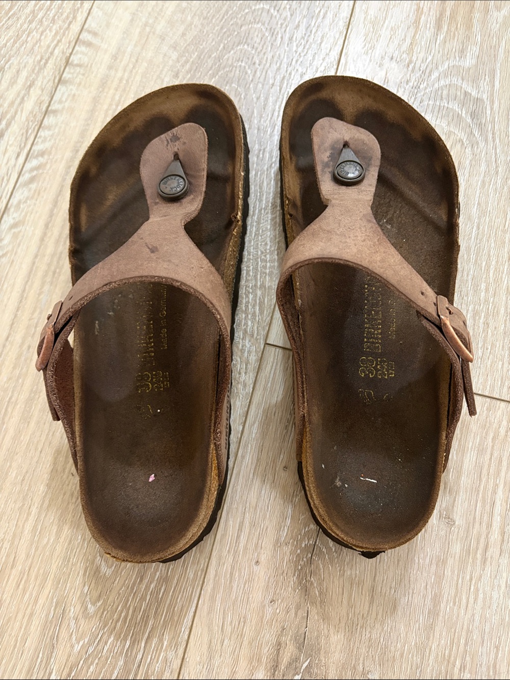 Birkenstock Women's Gizeh Sandal READ DESCRIPTION